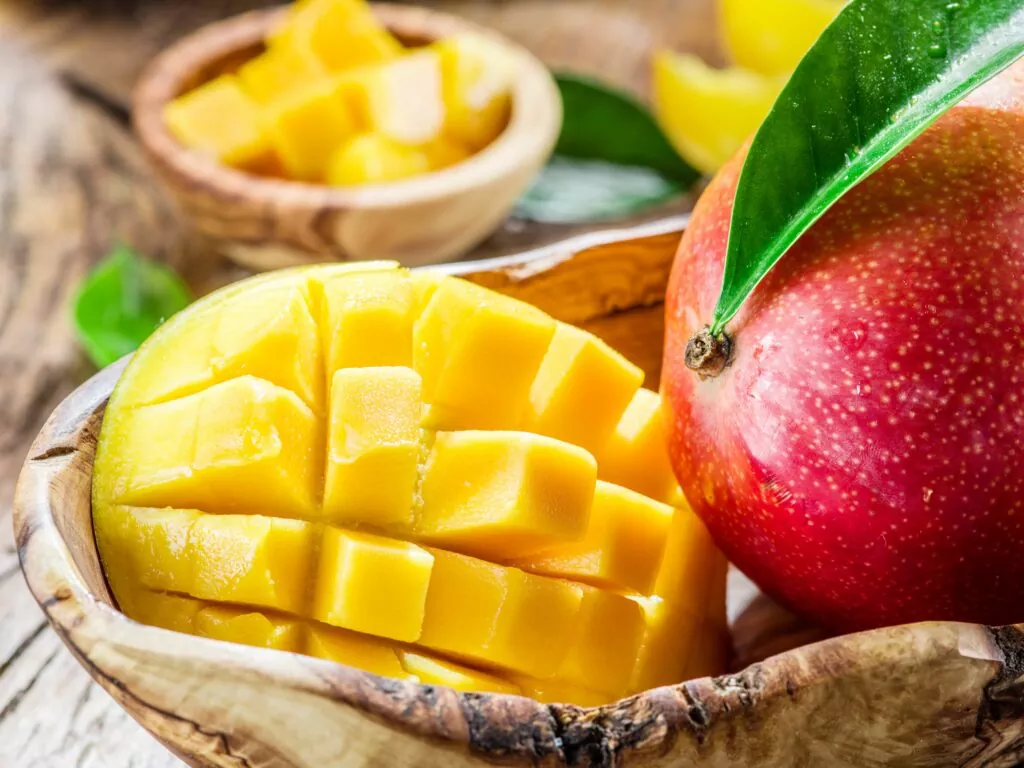 Todo lo que necesitas saber sobre el mango origen tipos y beneficios para la salud